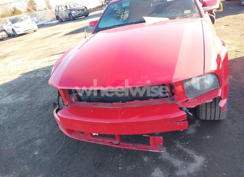 Photo 6 of 2005 Ford Mustang GT DELUXE/GT PREMIUM (VIN 1ZVFT82H755104947)