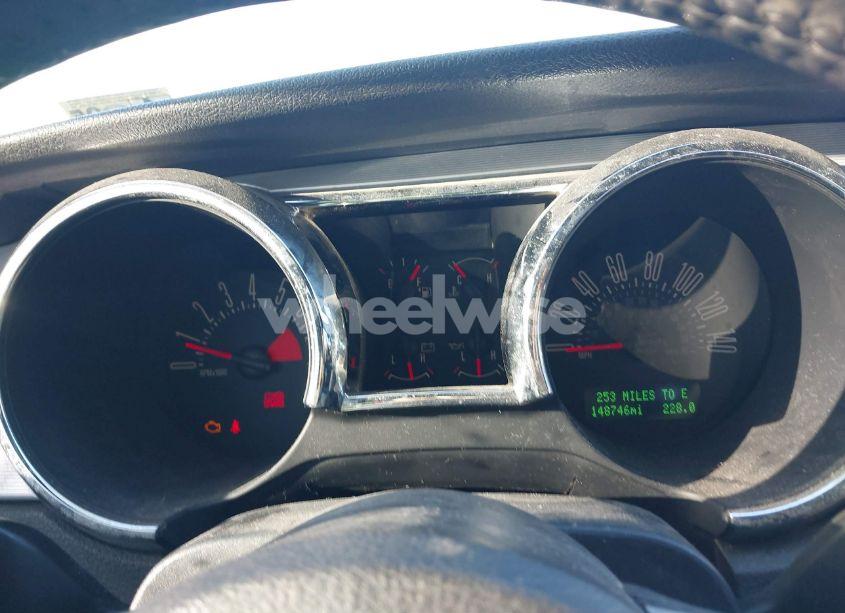 Photo 7 of 2005 Ford Mustang GT DELUXE/GT PREMIUM (VIN 1ZVFT82H755104947)