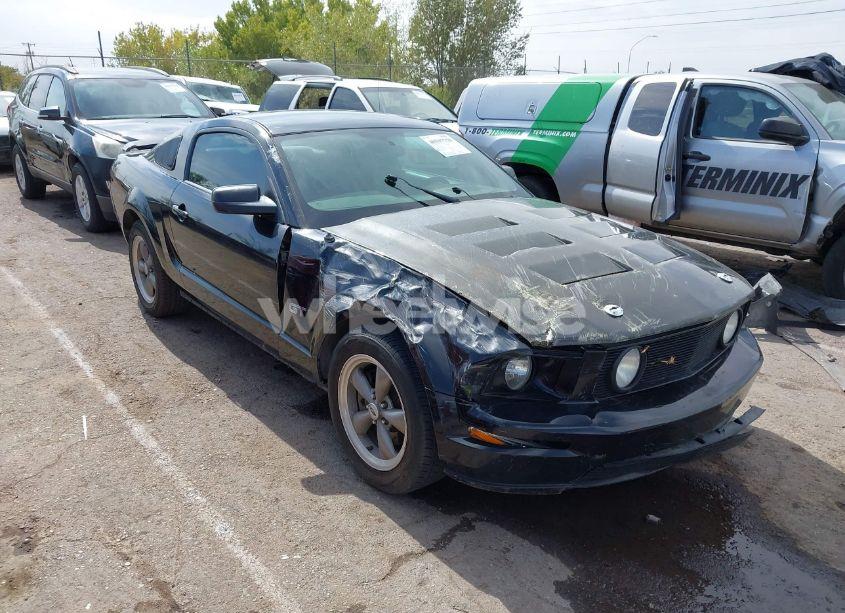 2005 Ford Mustang GT DELUXE/GT PREMIUM (VIN 1ZVFT82H755146485) main photo