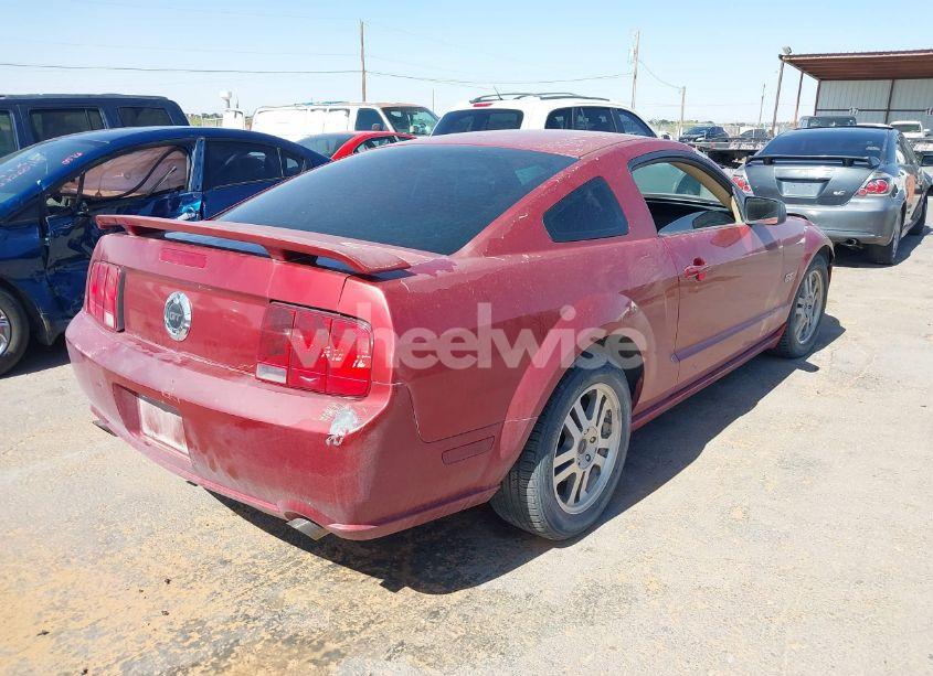 Photo 4 of 2005 Ford Mustang GT DELUXE/GT PREMIUM (VIN 1ZVFT82H755153940)