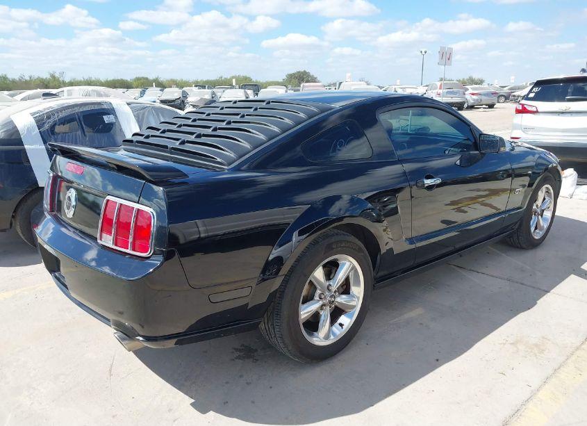 Photo 4 of 2007 Ford Mustang GT DELUXE/GT PREMIUM (VIN 1ZVFT82H775259081)