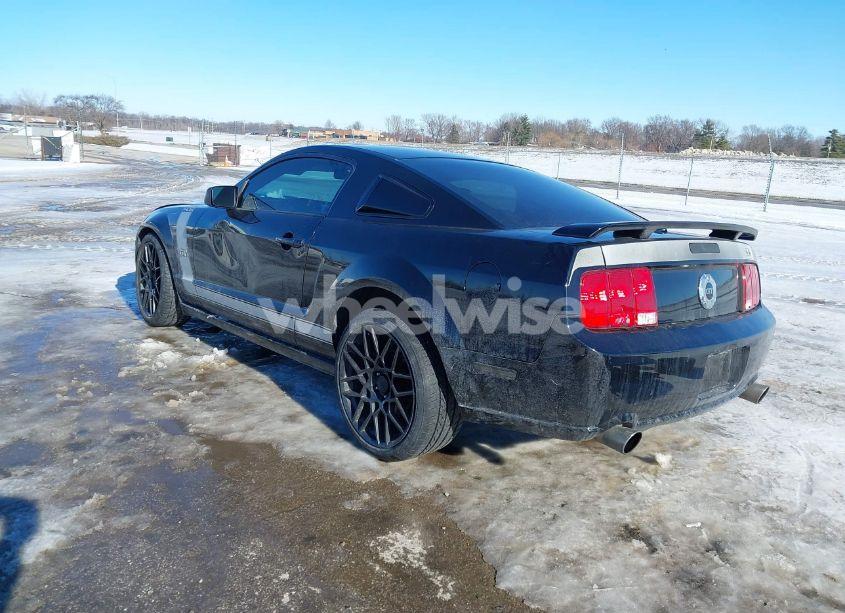 Photo 3 of 2007 Ford Mustang GT DELUXE/GT PREMIUM (VIN 1ZVFT82H775319621)