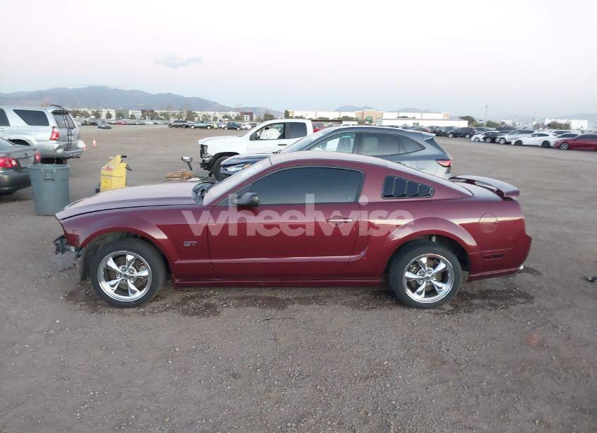 Photo 15 of 2005 Ford Mustang GT DELUXE/GT PREMIUM (VIN 1ZVFT82H855158631)