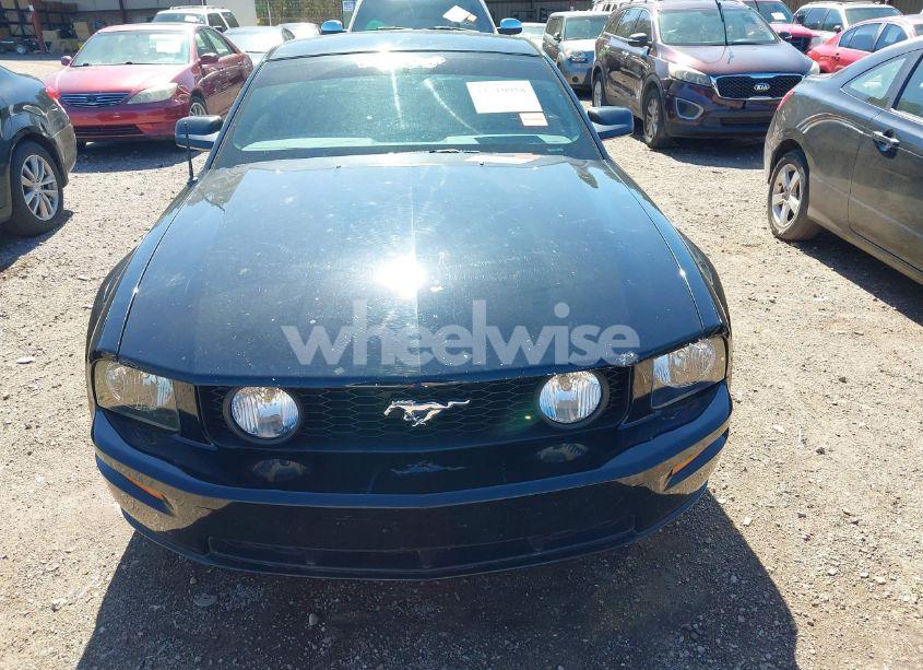 Photo 6 of 2005 Ford Mustang GT DELUXE/GT PREMIUM (VIN 1ZVFT82H855244683)