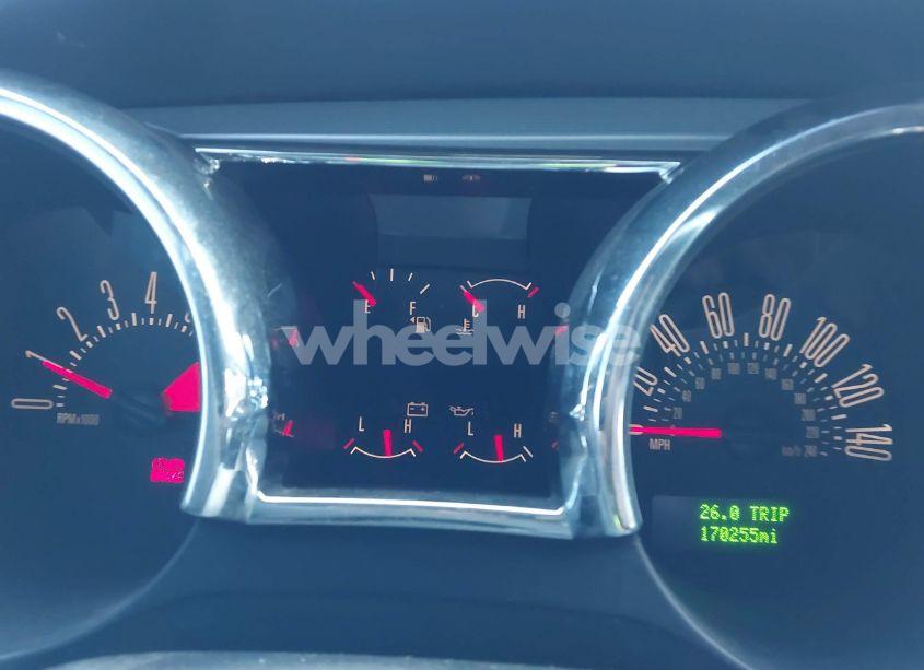 Photo 7 of 2005 Ford Mustang GT DELUXE/GT PREMIUM (VIN 1ZVFT82H855244683)