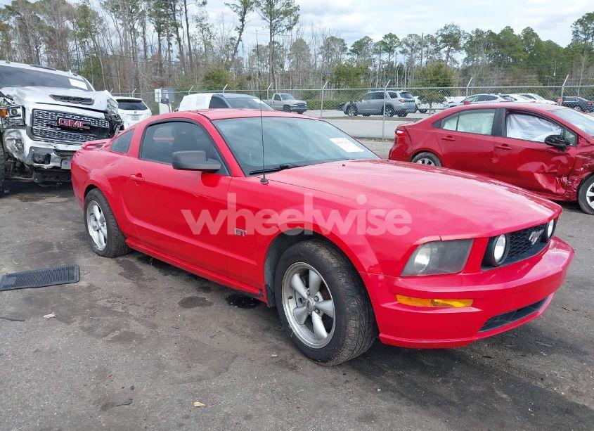 2007 Ford Mustang GT DELUXE/GT PREMIUM (VIN 1ZVFT82H875231337) main photo