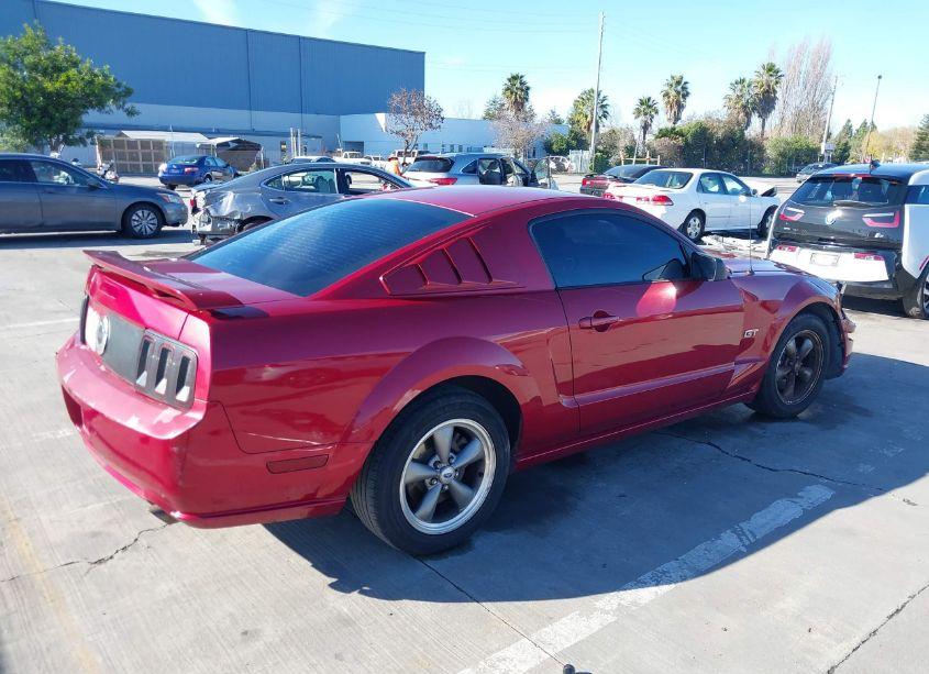 Photo 4 of 2005 Ford Mustang GT (VIN 1ZVFT82H955257393)