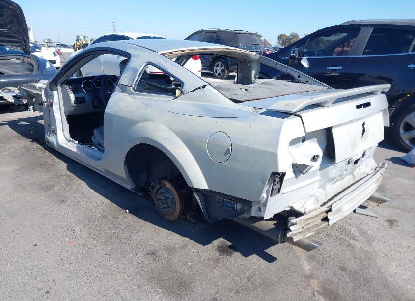 Photo 3 of 2007 Ford Mustang GT DELUXE/GT PREMIUM (VIN 1ZVFT82H975213669)