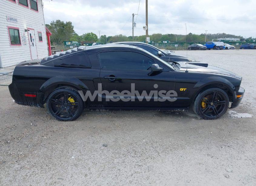 Photo 13 of 2007 Ford Mustang GT DELUXE/GT PREMIUM (VIN 1ZVFT82HX75212885)