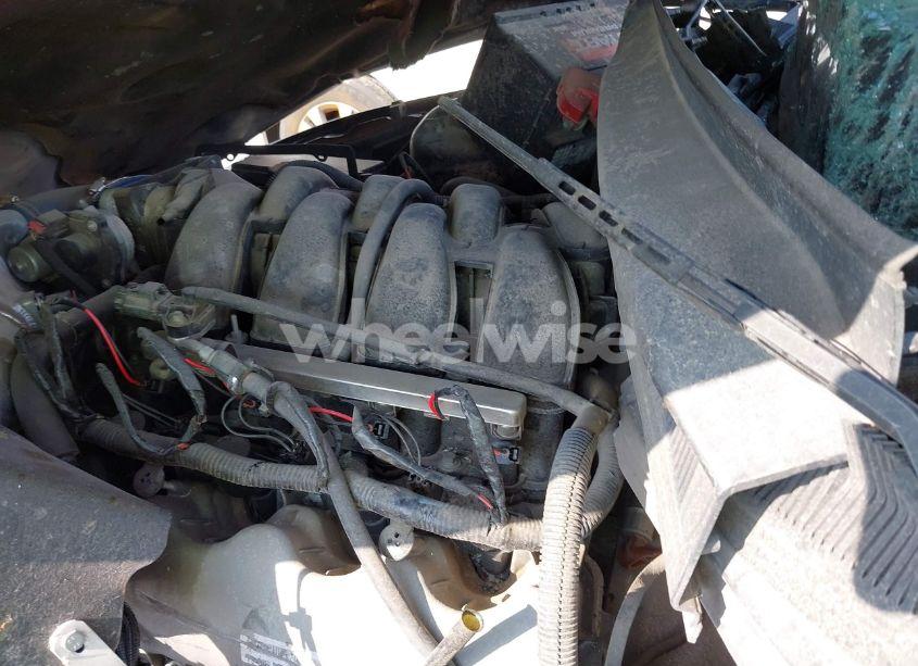 Photo 10 of 2007 Ford Mustang GT DELUXE/GT PREMIUM (VIN 1ZVFT82HX75237673)