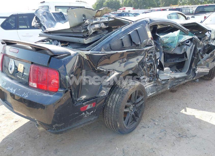 Photo 4 of 2007 Ford Mustang GT DELUXE/GT PREMIUM (VIN 1ZVFT82HX75237673)