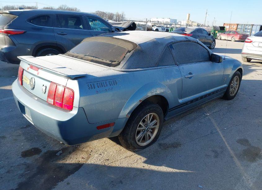 Photo 4 of 2007 Ford Mustang V6 DELUXE/V6 PREMIUM (VIN 1ZVFT84N075328972)