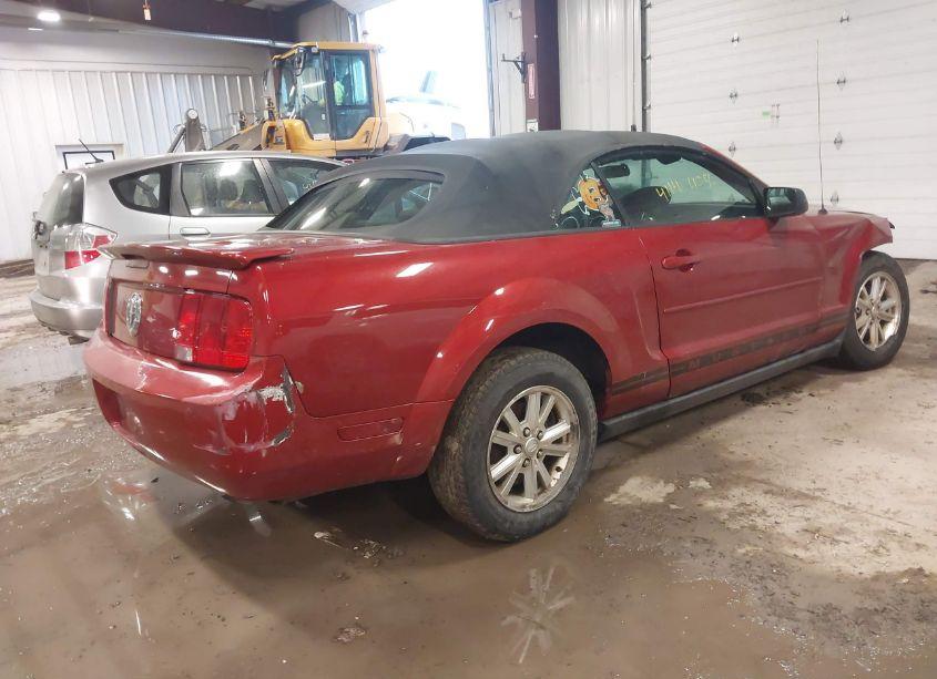 Photo 4 of 2007 Ford Mustang V6 DELUXE/V6 PREMIUM (VIN 1ZVFT84N175348938)