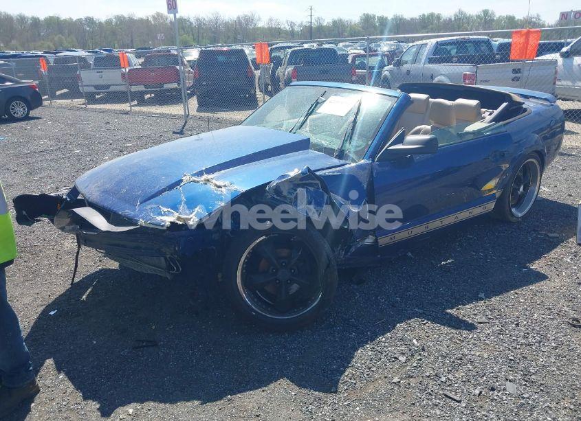 Photo 2 of 2006 Ford Mustang V6 (VIN 1ZVFT84N265125323)