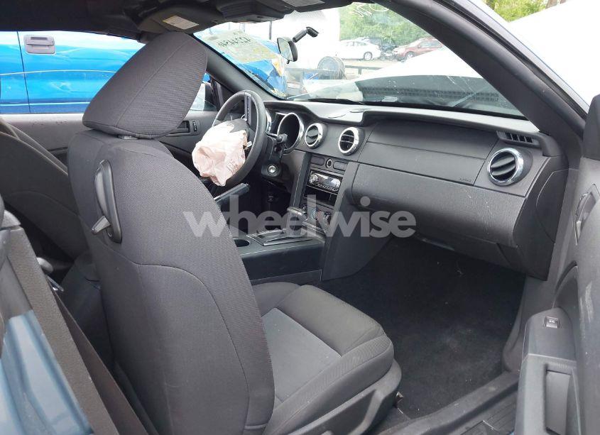 Photo 5 of 2007 Ford Mustang V6 DELUXE/V6 PREMIUM (VIN 1ZVFT84N275324566)