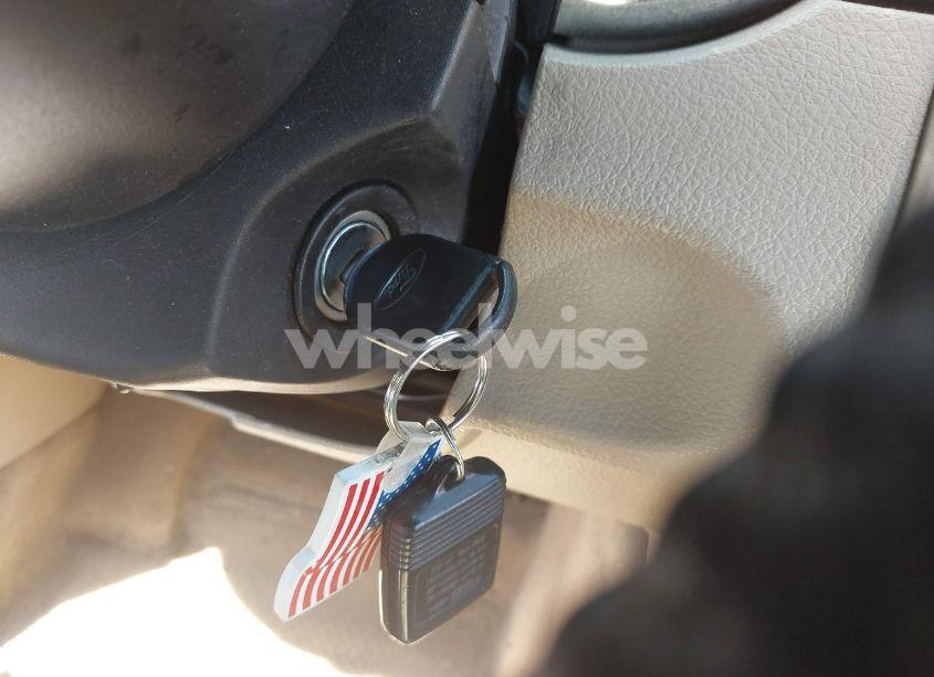 Photo 11 of 2007 Ford Mustang V6 DELUXE/V6 PREMIUM (VIN 1ZVFT84N275365683)