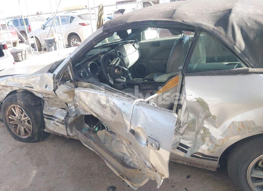 Photo 14 of 2007 Ford Mustang V6 DELUXE/V6 PREMIUM (VIN 1ZVFT84N375205957)