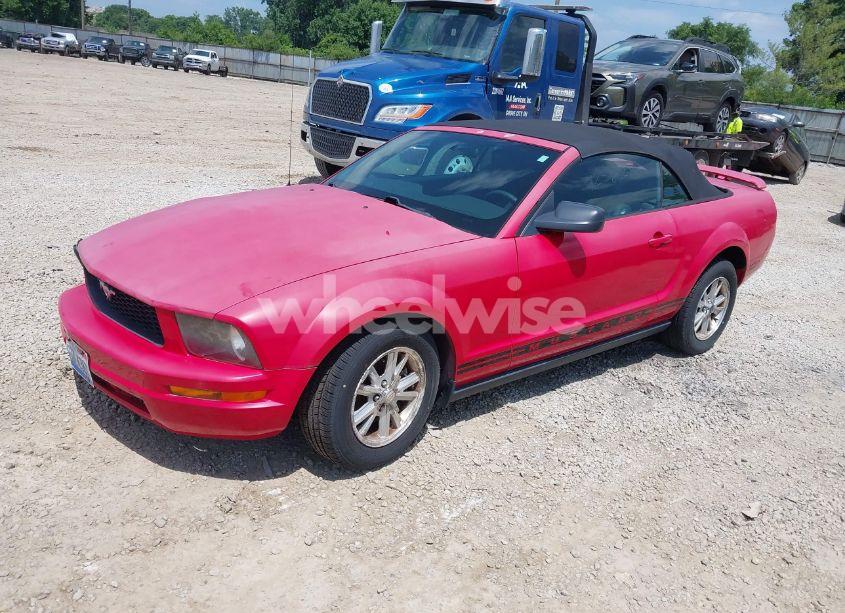 Photo 2 of 2007 Ford Mustang V6 DELUXE/V6 PREMIUM (VIN 1ZVFT84N375235279)