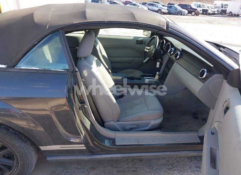 Photo 5 of 2007 Ford Mustang V6 DELUXE/V6 PREMIUM (VIN 1ZVFT84N375333373)