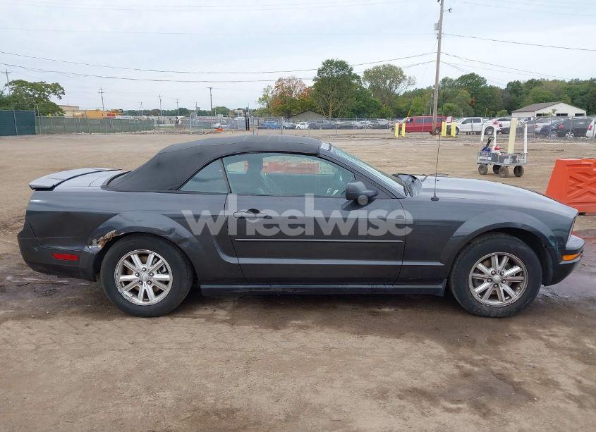 Photo 13 of 2007 Ford Mustang V6 DELUXE/V6 PREMIUM (VIN 1ZVFT84N375333468)