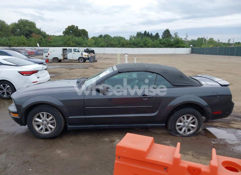 Photo 14 of 2007 Ford Mustang V6 DELUXE/V6 PREMIUM (VIN 1ZVFT84N375333468)