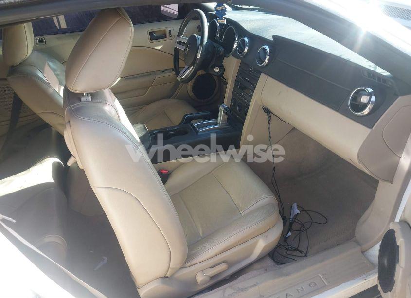 Photo 5 of 2007 Ford Mustang V6 DELUXE/V6 PREMIUM (VIN 1ZVFT84N375348908)