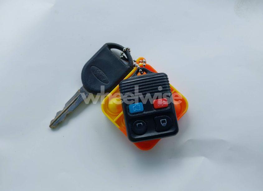 Photo 11 of 2005 Ford Mustang (VIN 1ZVFT84N555175518)