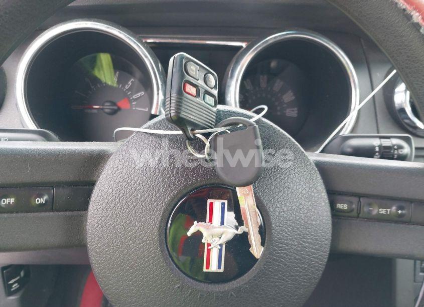 Photo 11 of 2005 Ford Mustang (VIN 1ZVFT84N555189452)