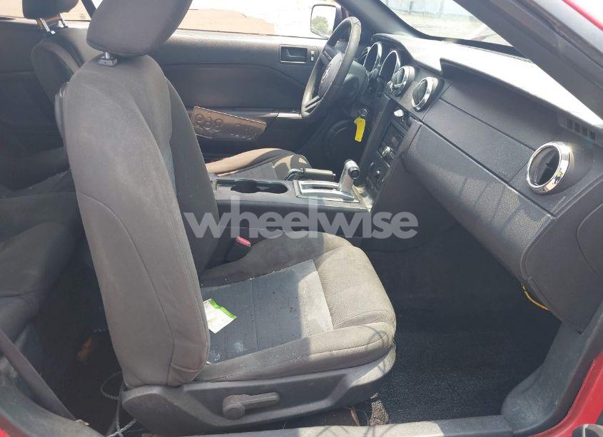 Photo 5 of 2007 Ford Mustang V6 DELUXE/V6 PREMIUM (VIN 1ZVFT84N675212224)