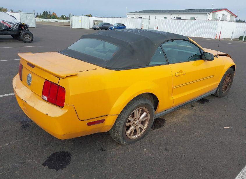 Photo 4 of 2007 Ford Mustang V6 DELUXE/V6 PREMIUM (VIN 1ZVFT84N675276408)