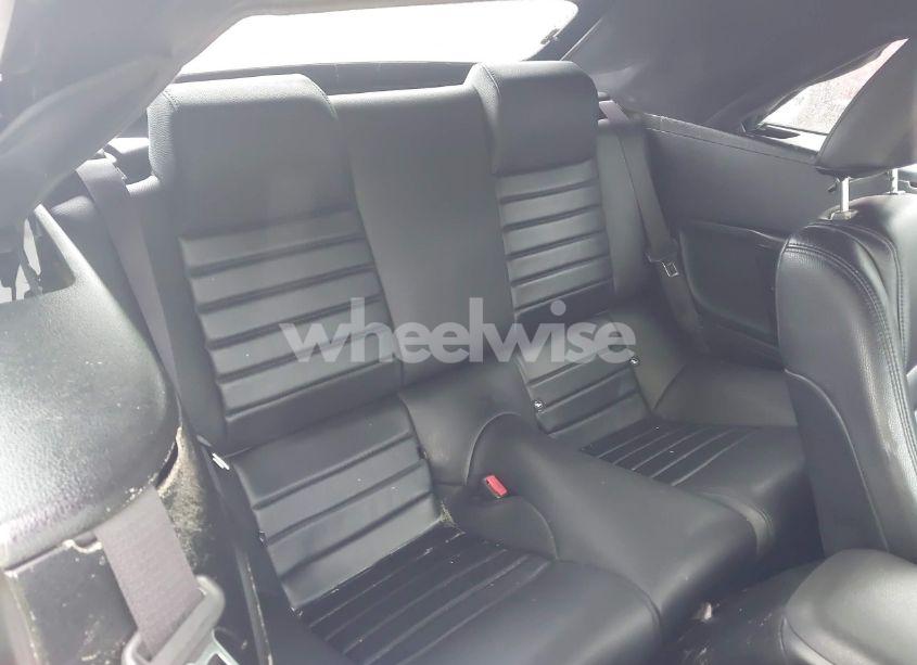 Photo 8 of 2006 Ford Mustang V6 (VIN 1ZVFT84N765107125)