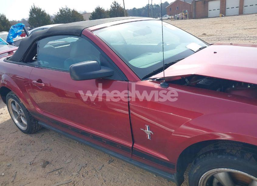 Photo 13 of 2006 Ford Mustang V6 (VIN 1ZVFT84N765152002)