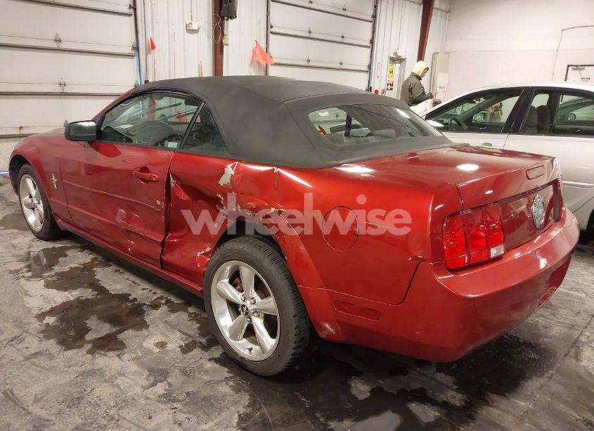 Photo 3 of 2007 Ford Mustang V6 DELUXE/V6 PREMIUM (VIN 1ZVFT84N875327746)