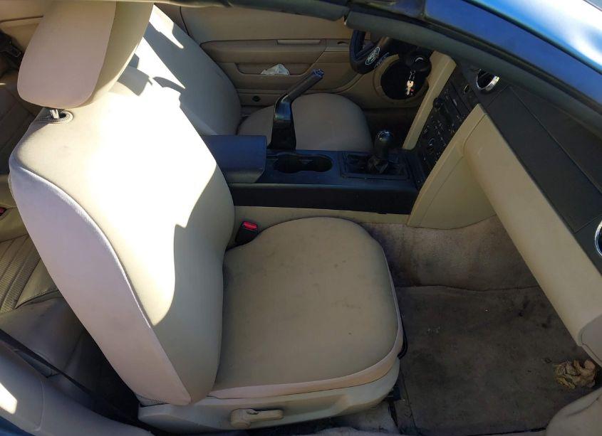 Photo 5 of 2007 Ford Mustang GT DELUXE/GT PREMIUM (VIN 1ZVFT85H075277420)