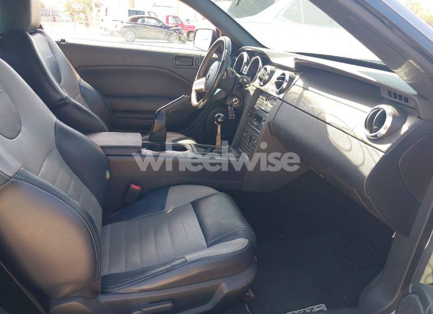 Photo 5 of 2007 Ford Mustang GT DELUXE/GT PREMIUM (VIN 1ZVFT85H175246709)