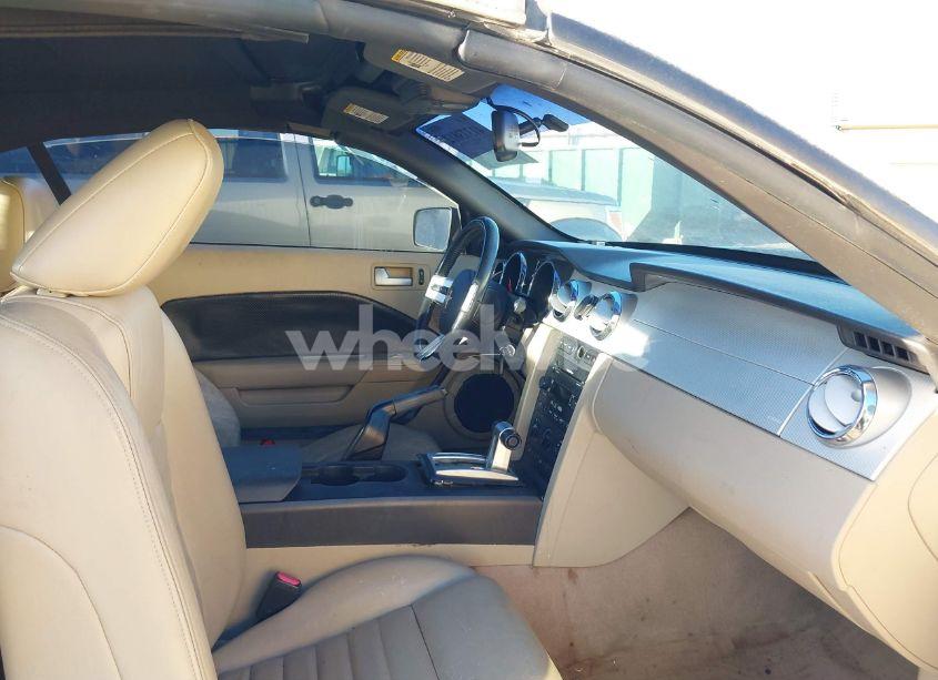 Photo 5 of 2007 Ford Mustang GT DELUXE/GT PREMIUM (VIN 1ZVFT85H175258682)