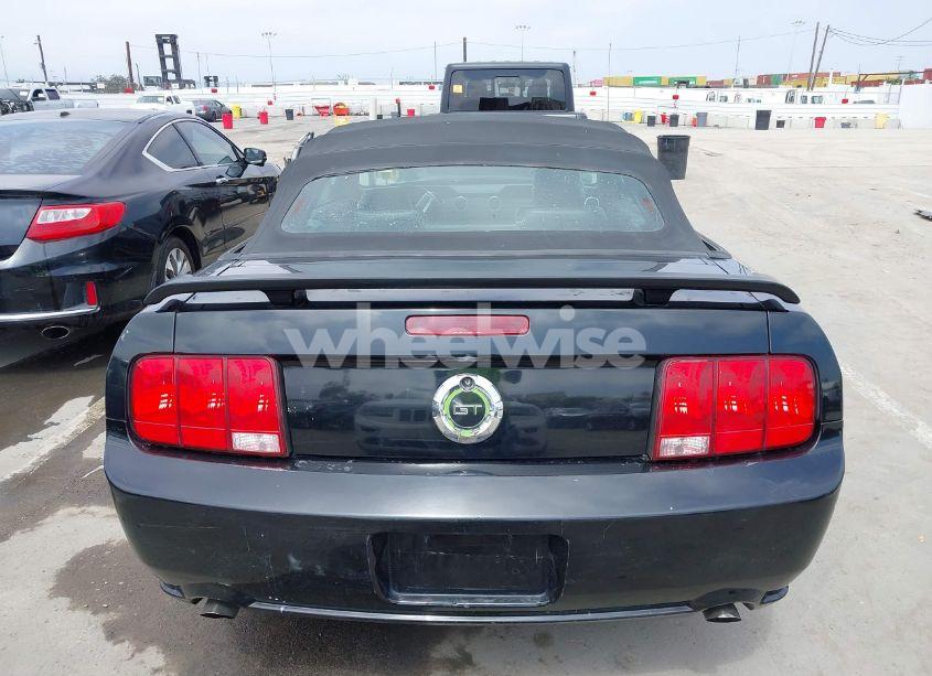 Photo 16 of 2005 Ford Mustang GT (VIN 1ZVFT85H655173365)