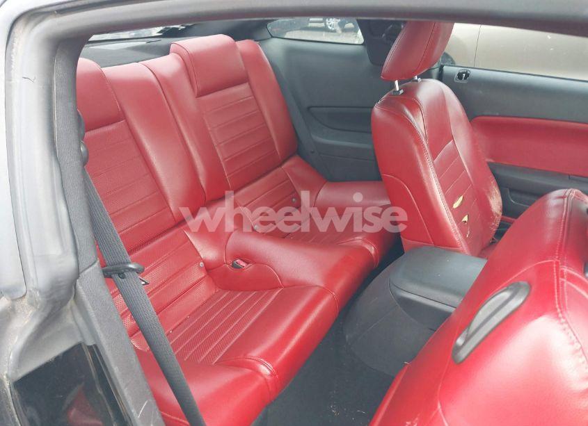 Photo 8 of 2006 Ford Mustang V6 (VIN 1ZVHT80N065141289)