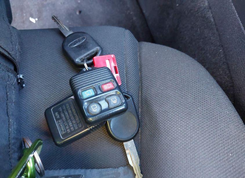 Photo 11 of 2008 Ford Mustang V6 DELUXE/V6 PREMIUM (VIN 1ZVHT80N085102267)