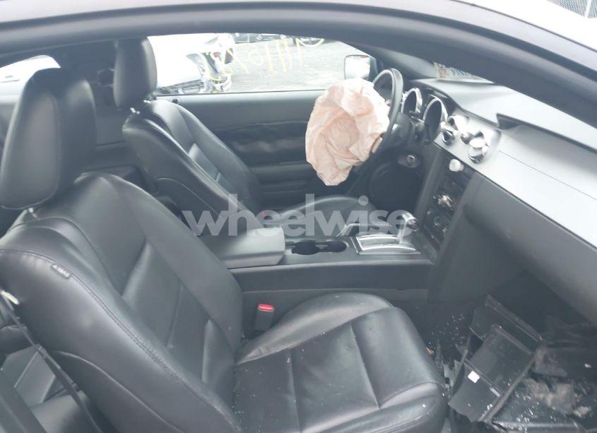 Photo 5 of 2008 Ford Mustang V6 PREMIUM (VIN 1ZVHT80N085133020)