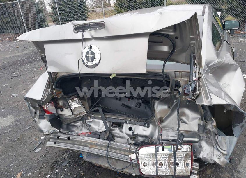 Photo 6 of 2008 Ford Mustang V6 PREMIUM (VIN 1ZVHT80N085133020)