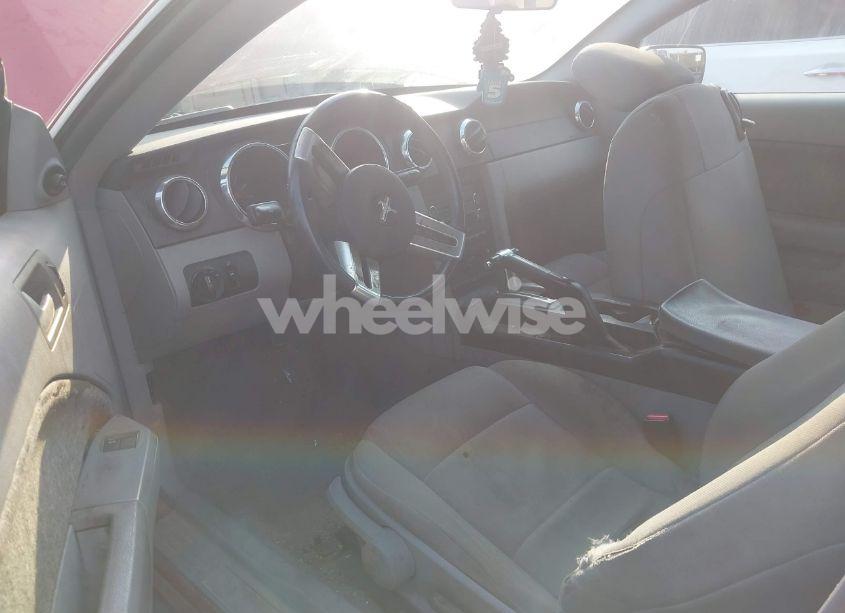 Photo 5 of 2008 Ford Mustang V6 DELUXE/V6 PREMIUM (VIN 1ZVHT80N085207259)