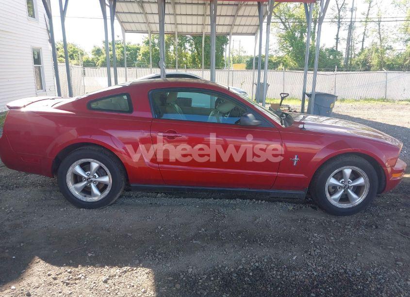 Photo 13 of 2008 Ford Mustang V6 DELUXE/V6 PREMIUM (VIN 1ZVHT80N185124424)
