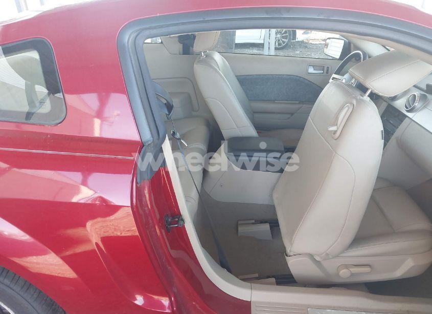 Photo 8 of 2008 Ford Mustang V6 DELUXE/V6 PREMIUM (VIN 1ZVHT80N185124424)