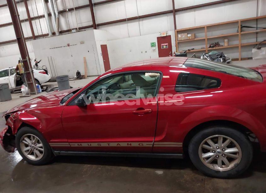 Photo 15 of 2008 Ford Mustang V6 DELUXE (VIN 1ZVHT80N185208839)