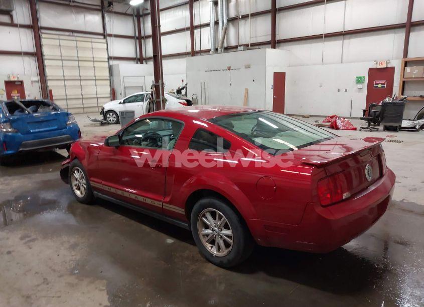 Photo 3 of 2008 Ford Mustang V6 DELUXE (VIN 1ZVHT80N185208839)