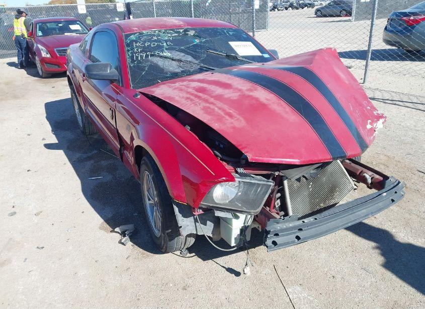 2008 Ford Mustang V6 DELUXE/V6 PREMIUM (VIN 1ZVHT80N285150062) main photo