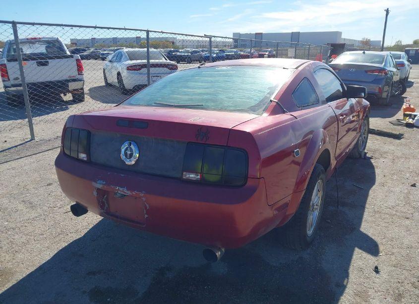 Photo 4 of 2008 Ford Mustang V6 DELUXE/V6 PREMIUM (VIN 1ZVHT80N285150062)