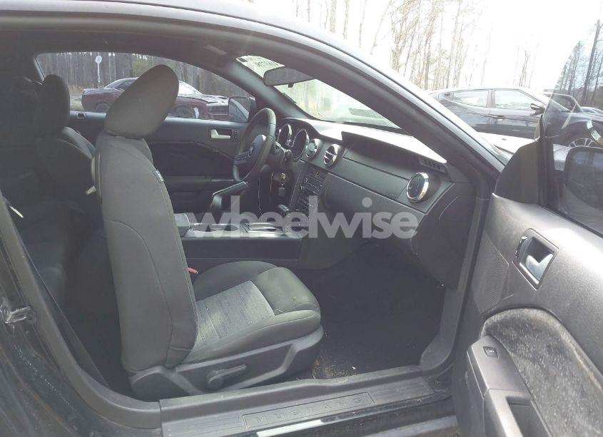 Photo 5 of 2008 Ford Mustang V6 DELUXE/V6 PREMIUM (VIN 1ZVHT80N285195521)