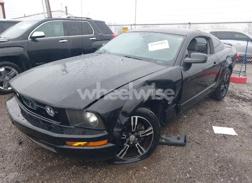 Photo 2 of 2006 Ford Mustang V6 (VIN 1ZVHT80N365265170)